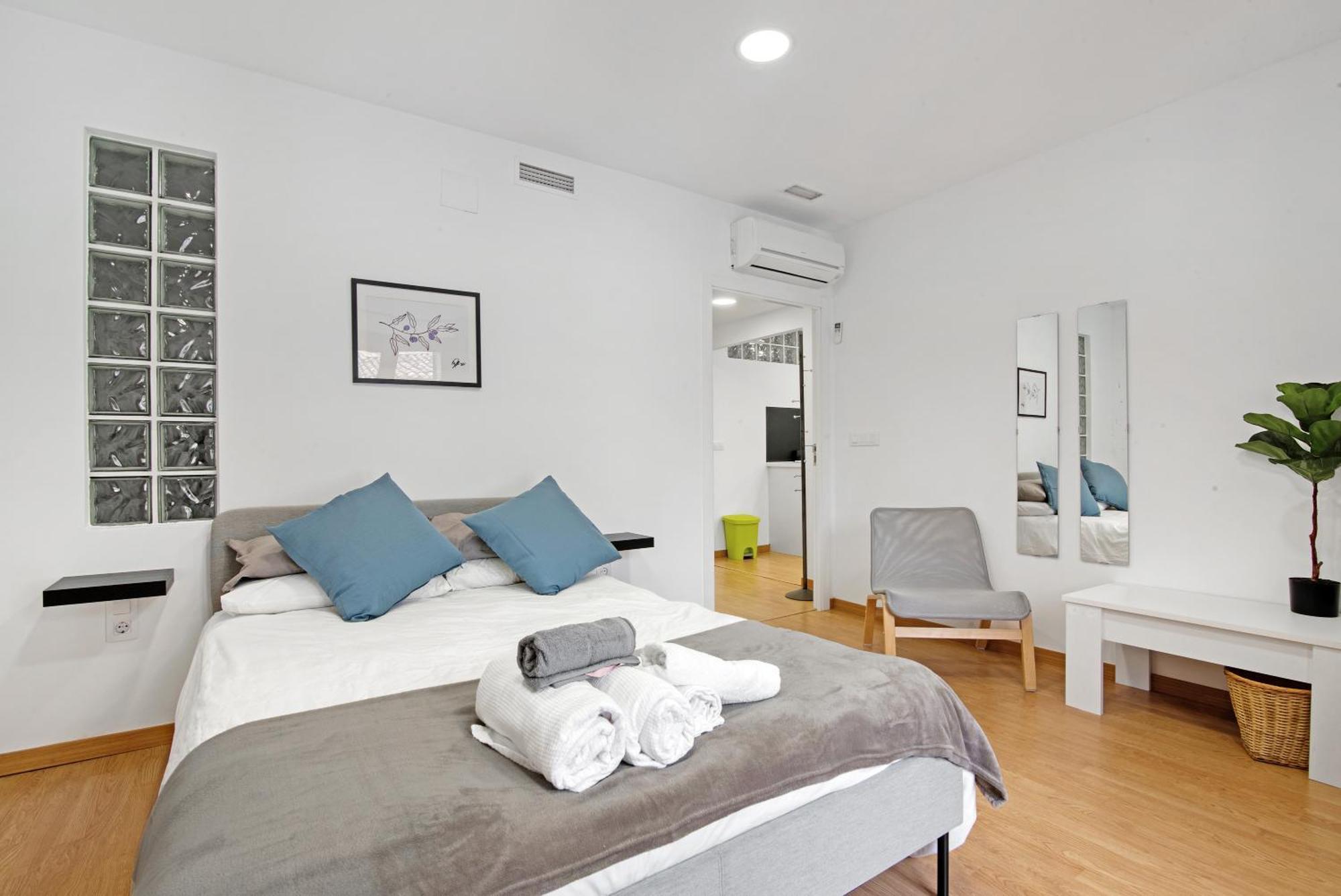 Ca L'Oliera Apartment Дения Екстериор снимка